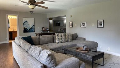 13533 Emeline St in Farmers Branch, TX - Building Photo - Building Photo