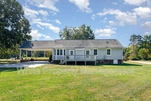 15716 Youngblood Rd in Charlotte, NC - Building Photo