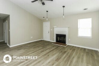 10003 Greenwood Ct in Charlotte, NC - Building Photo - Building Photo