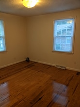 864 Sprinkle St in Reidsville, NC - Building Photo - Building Photo