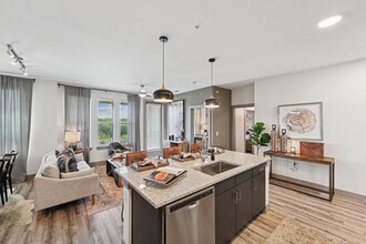 Avalon Benbrook in Benbrook, TX - Building Photo - Building Photo