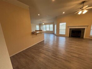 104 Cinnamon Ct in Weatherford, TX - Building Photo - Building Photo