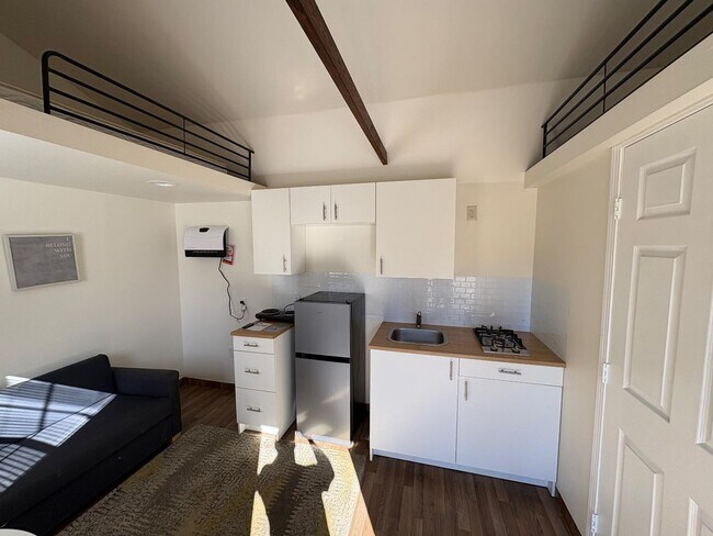 1720 Main St in Weaverville, CA - Building Photo - Building Photo