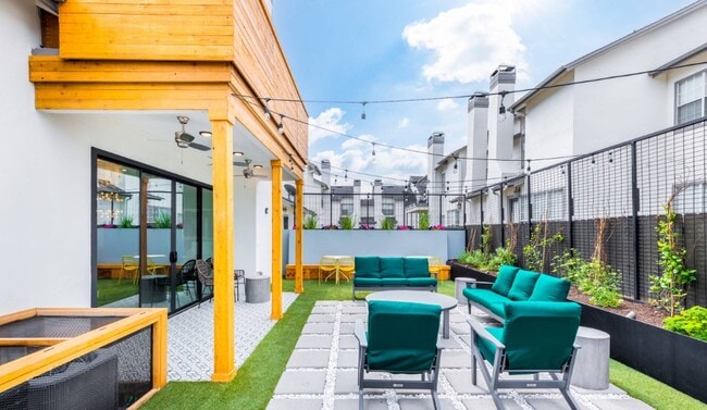 Castle Hills Townhomes