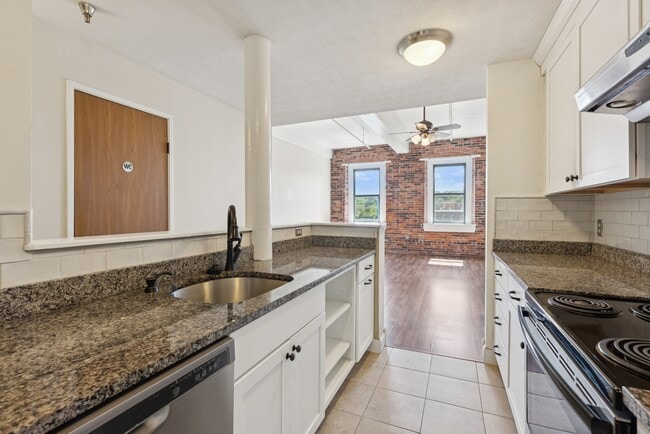 property at 638 Elm St