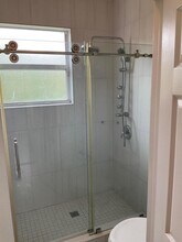 6639 Hidden Cove Dr in Davie, FL - Building Photo - Building Photo