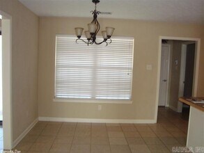 25 Willow Lake Dr in Ward, AR - Building Photo - Building Photo