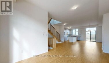 93 Millman Ln in Richmond Hill, ON - Building Photo - Building Photo