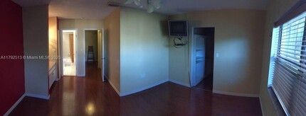 11483 SW 109th Rd, Unit 2E in Miami, FL - Building Photo - Building Photo