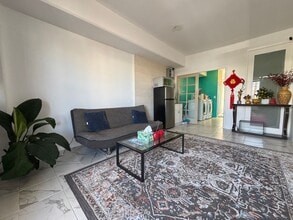 931 University Ave in Honolulu, HI - Building Photo - Building Photo