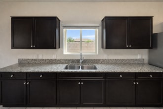 30444 W Celeborn Dr in Buckeye, AZ - Building Photo - Building Photo