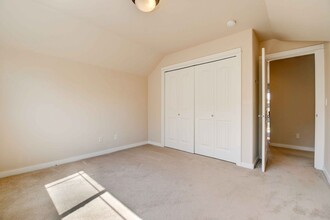 63394 Tristar Drive in Bend, OR - Foto de edificio - Building Photo