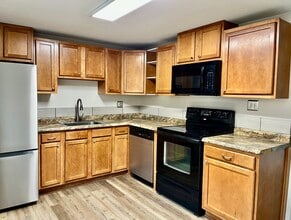 3710 Owens St, Unit D in Wheat Ridge, CO - Foto de edificio - Building Photo