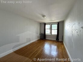 335 A Harvard St, Unit #7 in Cambridge, MA - Building Photo
