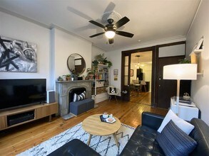 206 7th St in Jersey City, NJ - Building Photo - Building Photo