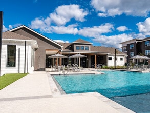 The Waters at Crestview in Crestview, FL - Building Photo - Building Photo