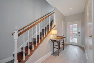 4 Rutgers Pl in Houston, TX - Building Photo - Building Photo