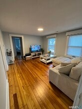 155 Main St in Branford, CT - Building Photo - Building Photo