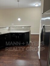 123 Cypress Hill Ln in Holly Springs, NC - Building Photo - Building Photo