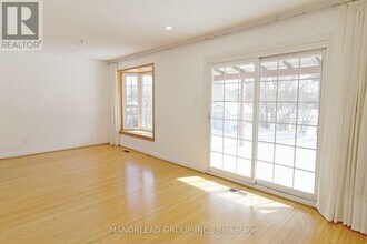 117 Crockamhill Dr in Toronto, ON - Building Photo - Building Photo