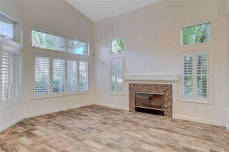 1825 Indian Bend Dr in Henderson, NV - Building Photo - Building Photo
