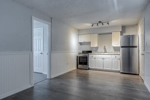 810 Sycamore Street in Titusville, FL - Building Photo