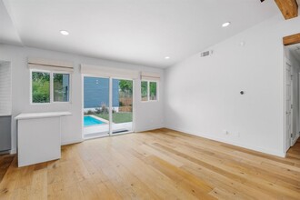 5303 Beechmoor Dr in Austin, TX - Building Photo - Building Photo