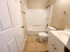 1211 S Clark St in New Orleans, LA - Building Photo - Building Photo