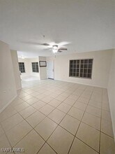 12000 Rain Brook Ave in Ft. Myers, FL - Foto de edificio - Building Photo