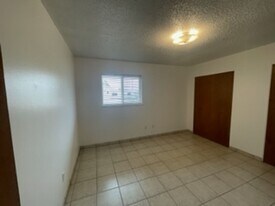 2101 Chilton Dr in Las Cruces, NM - Building Photo