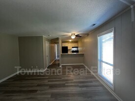 5874 Century Oaks Dr in Fayetteville, NC - Building Photo
