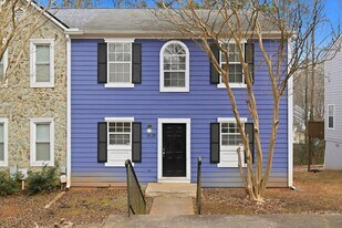 1029 Plantation Way NW in Kennesaw, GA - Building Photo