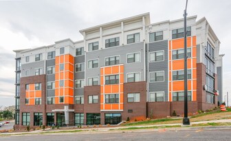 303 Flats in Knoxville, TN - Building Photo