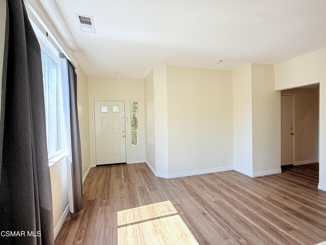 3851 Alex Ct in Thousand Oaks, CA - Building Photo - Building Photo