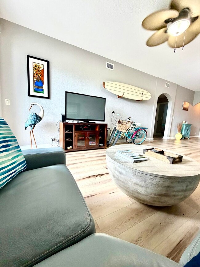 112 Bayfront Dr in Boynton Beach, FL - Building Photo - Building Photo