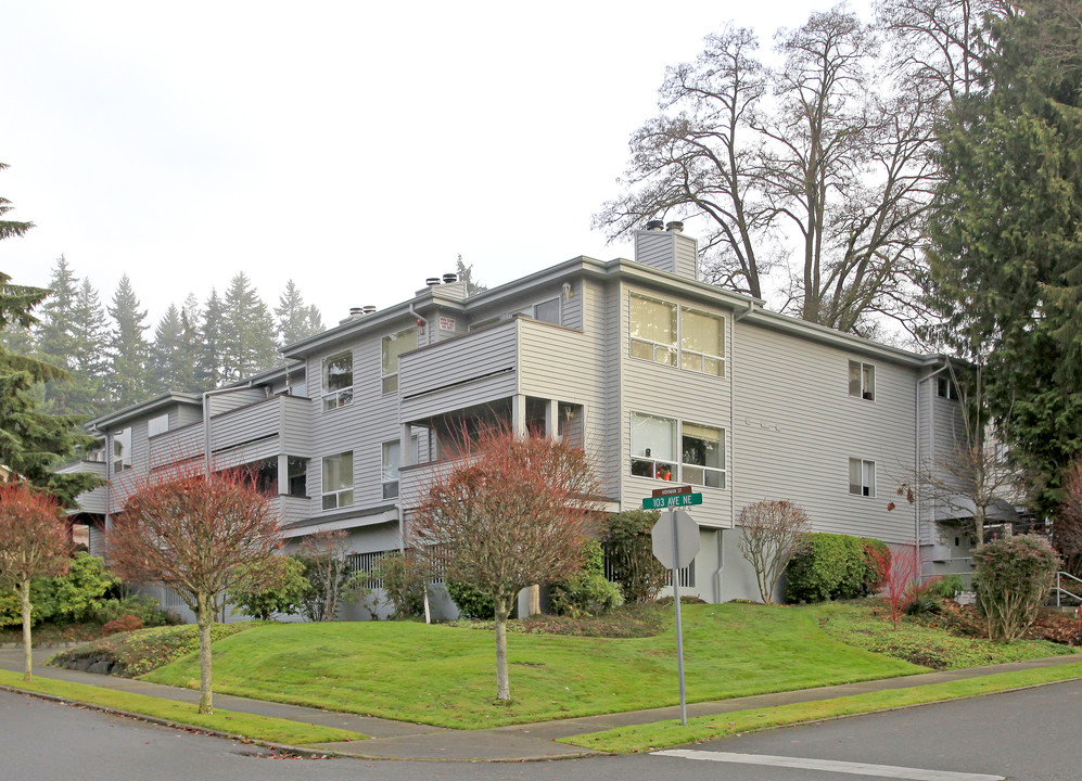 Bothell Pointe in Bothell, WA - Building Photo