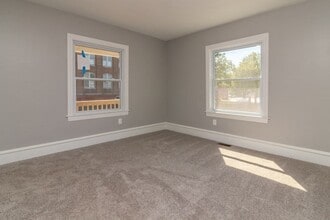 30 Chandler Ave in Taunton, MA - Building Photo - Building Photo