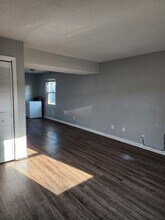 105 Helen St, Unit B in Tullahoma, TN - Building Photo - Building Photo