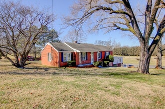 343 South Main St in Trenton, KY - Building Photo - Building Photo
