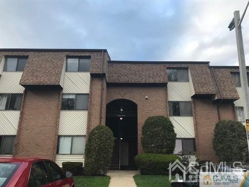 1014 Edison Glen Terrace in Edison, NJ - Foto de edificio - Building Photo