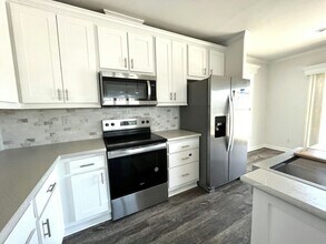 119 N Lake Dr in Leesburg, FL - Building Photo - Building Photo