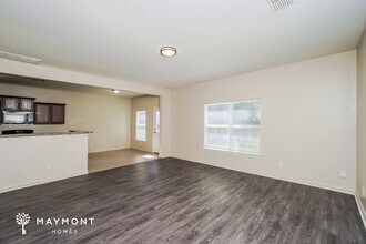 3611 Foster Meadows in San Antonio, TX - Building Photo - Building Photo