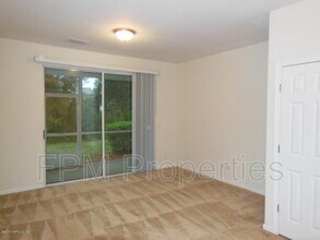 3504 Summerlin Ln N in Jacksonville, FL - Building Photo - Building Photo