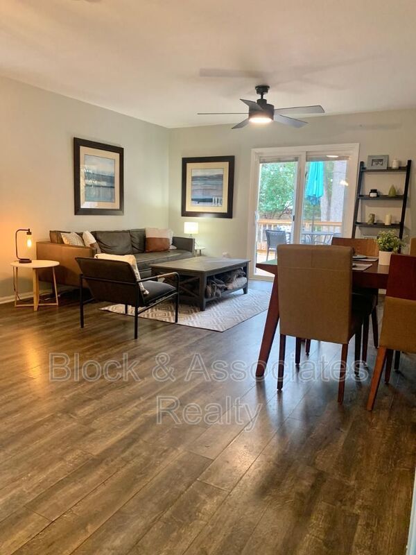 7608 Idolbrook Ln in Raleigh, NC - Building Photo - Building Photo