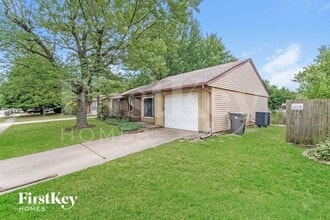 5373 Padre Ln in Indianapolis, IN - Building Photo - Building Photo