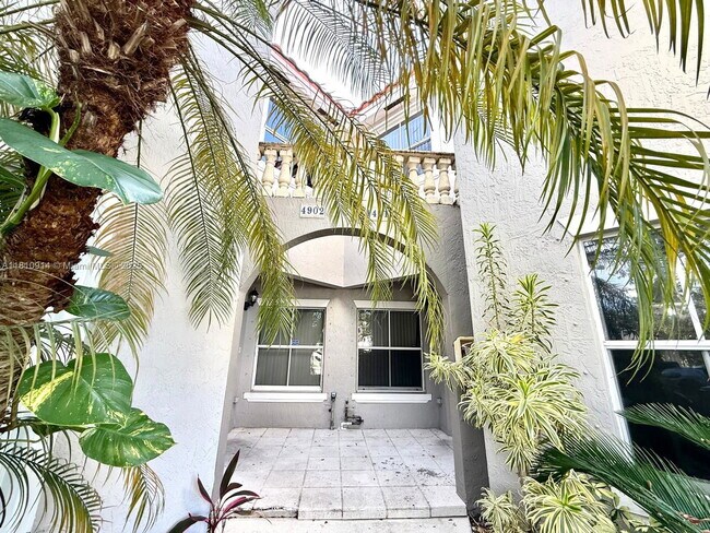 property at 4902 SW 141st Ave