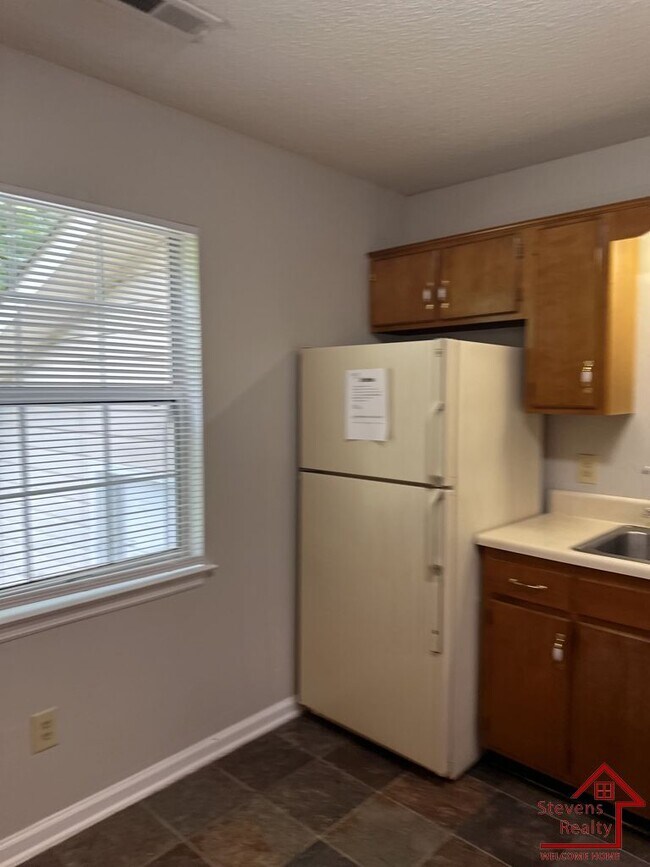143 East Ave-Unit -Unit 4 in Flintstone, GA - Building Photo - Building Photo