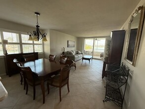 897 Collier Ct in Marco Island, FL - Building Photo - Building Photo
