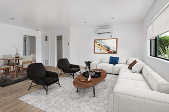 1949 Park Grove Ave in Los Angeles, CA - Foto de edificio - Building Photo