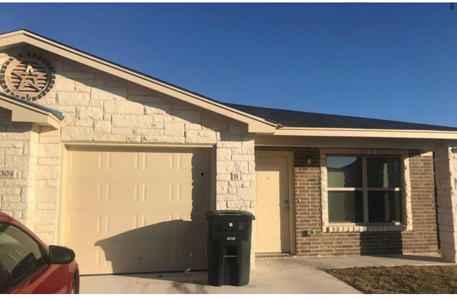 1506 Golden Eagle Ct